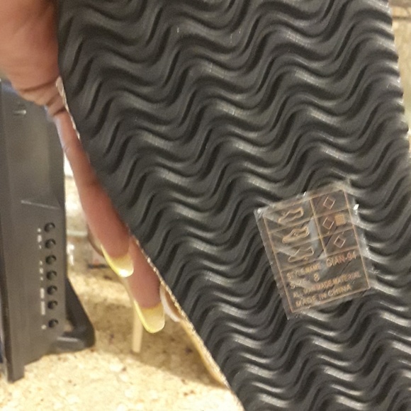 Glitter sandals - Picture 2 of 3